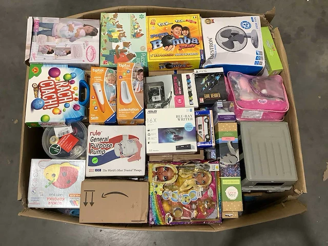 Pallet retourgoederen - afbeelding 1 van  8