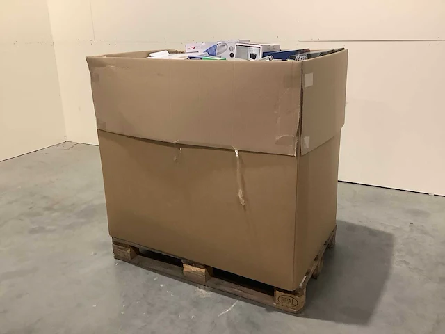 Pallet retourgoederen - afbeelding 2 van  7