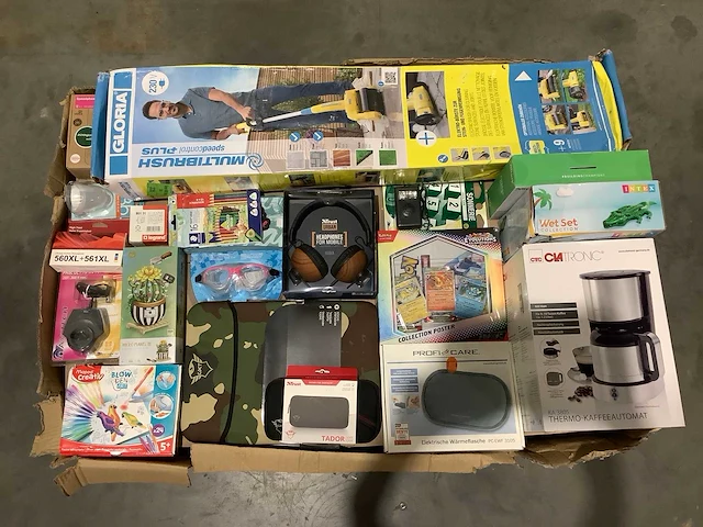 Pallet retourgoederen - afbeelding 1 van  9