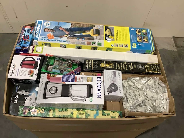 Pallet retourgoederen - afbeelding 1 van  8