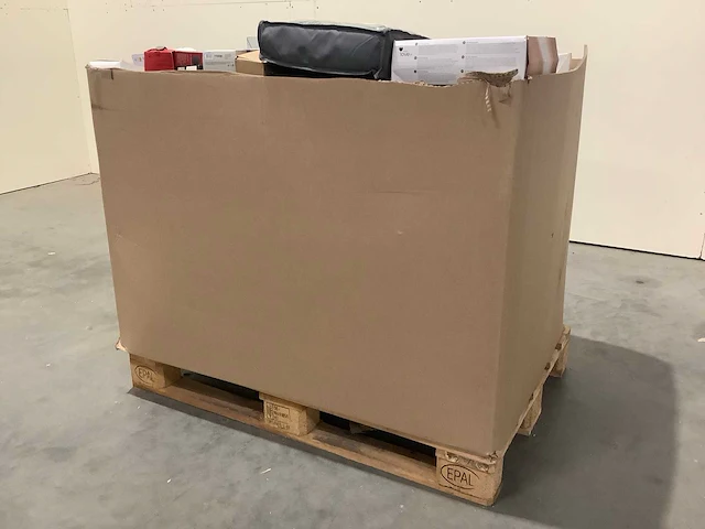 Pallet retourgoederen - afbeelding 6 van  8