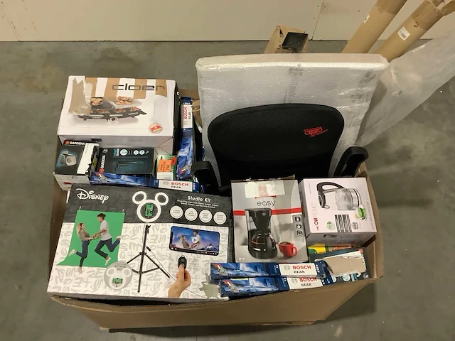Pallet retourgoederen - afbeelding 1 van  9