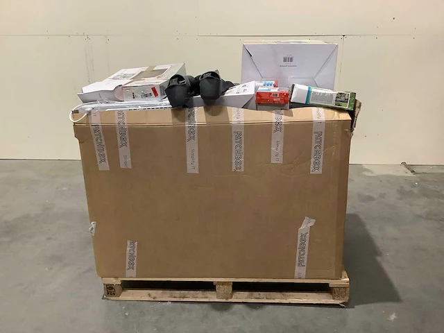 Pallet retourgoederen - afbeelding 7 van  8