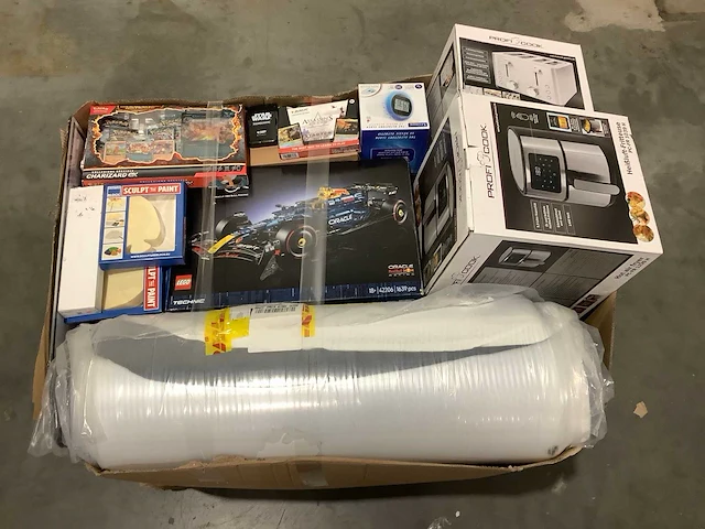 Pallet retourgoederen - afbeelding 1 van  8