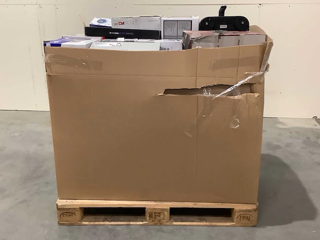Pallet retourgoederen - afbeelding 7 van  8