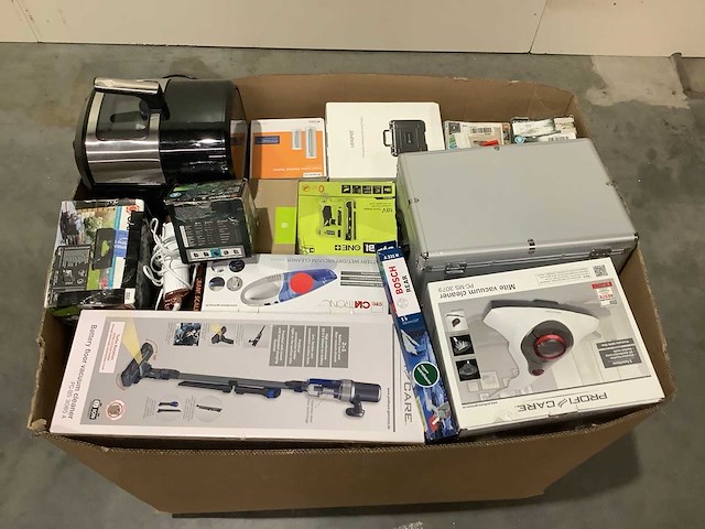 Pallet retourgoederen - afbeelding 1 van  9