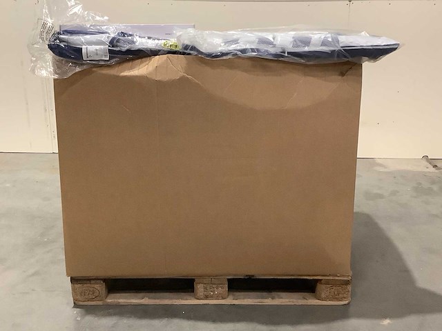 Pallet retourgoederen - afbeelding 8 van  9