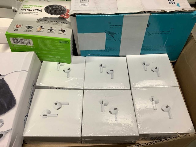 Pallet retourgoederen - afbeelding 4 van  10