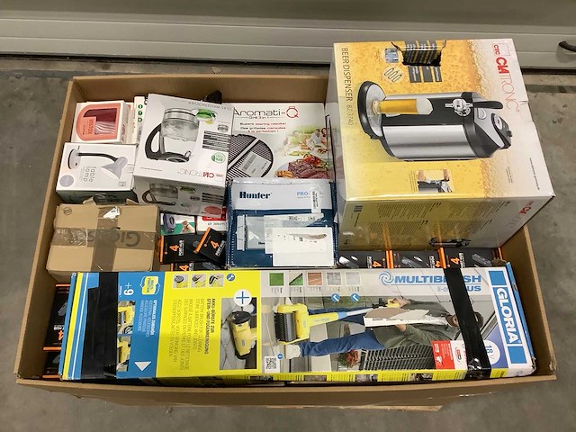 Pallet retourgoederen - afbeelding 1 van  9