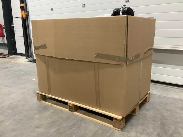 Pallet retourgoederen - afbeelding 7 van  9