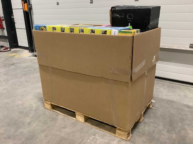 Pallet retourgoederen - afbeelding 9 van  10