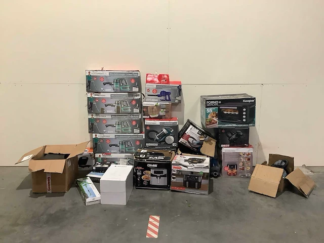 Pallet retourgoederen - afbeelding 1 van  15