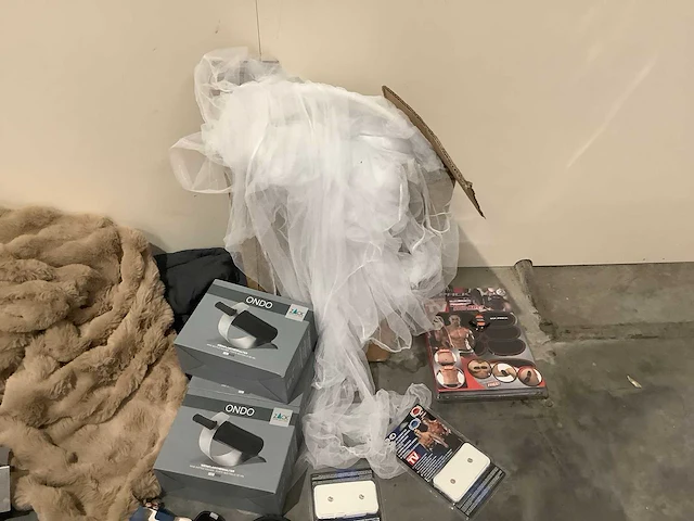 Pallet retourgoederen - afbeelding 10 van  15