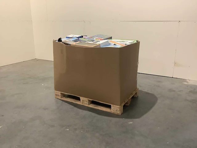 Pallet retourgoederen - afbeelding 6 van  8
