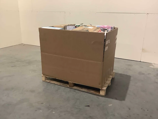 Pallet retourgoederen - afbeelding 6 van  8