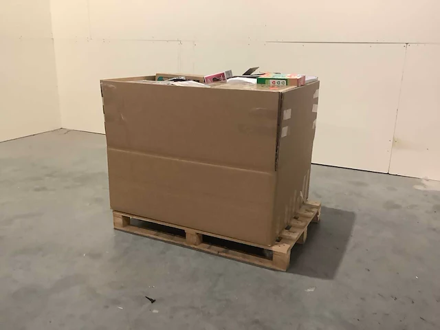 Pallet retourgoederen - afbeelding 6 van  8