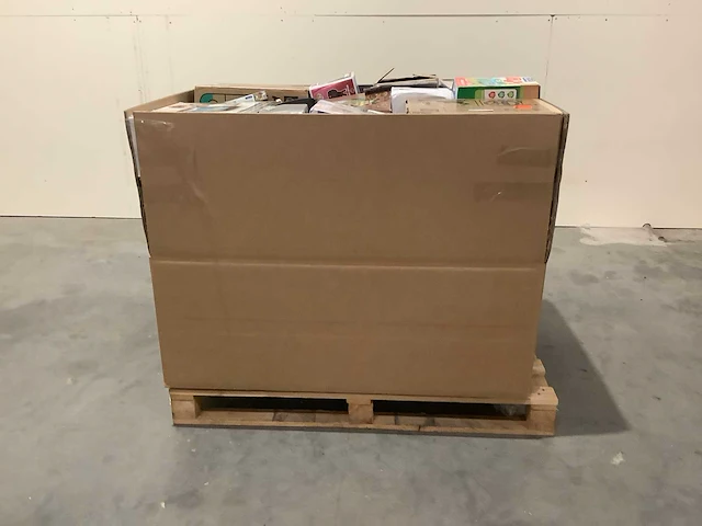 Pallet retourgoederen - afbeelding 7 van  8