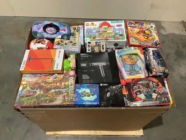 Pallet retourgoederen - afbeelding 1 van  9
