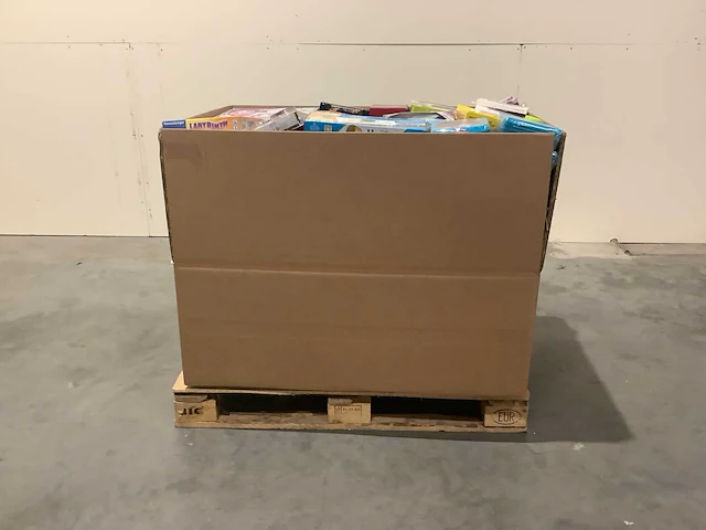 Pallet retourgoederen - afbeelding 7 van  8