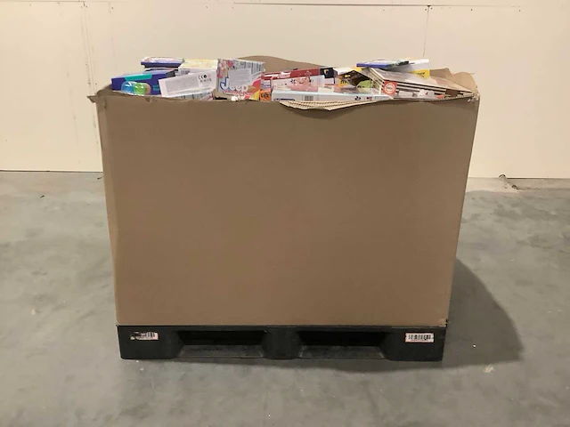 Pallet retourgoederen - afbeelding 7 van  8