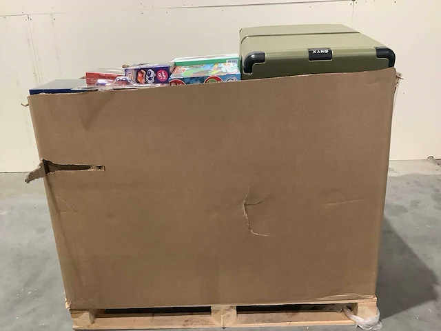 Pallet retourgoederen - afbeelding 3 van  4
