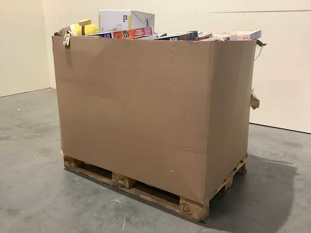 Pallet retourgoederen - afbeelding 2 van  4