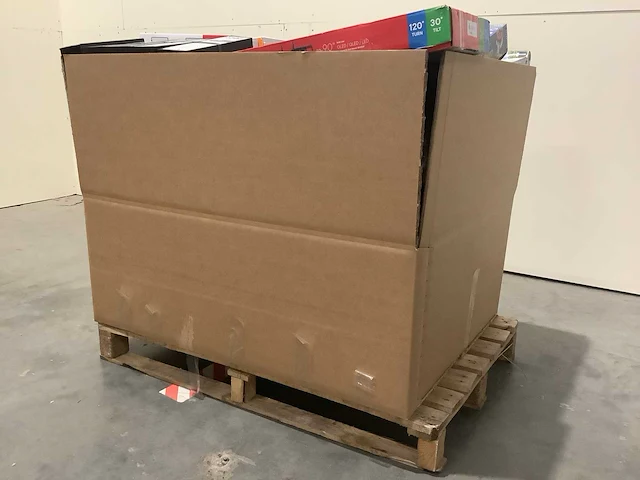 Pallet retourgoederen - afbeelding 2 van  4