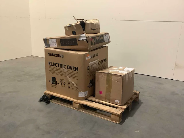 Pallet retourgoederen - afbeelding 1 van  6