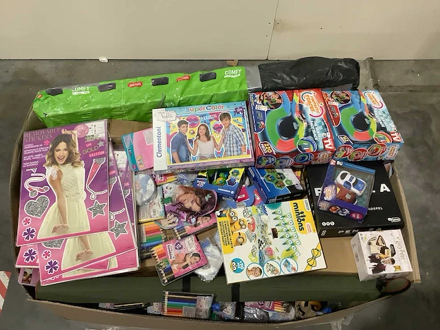 Pallet retourgoederen - afbeelding 1 van  4