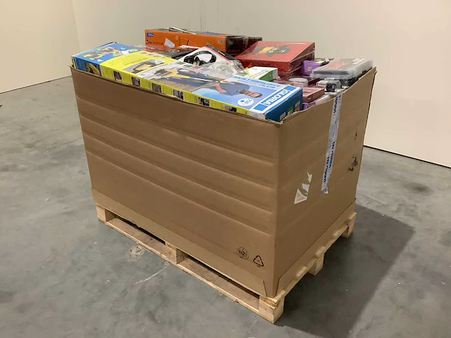 Pallet retourgoederen - afbeelding 2 van  9