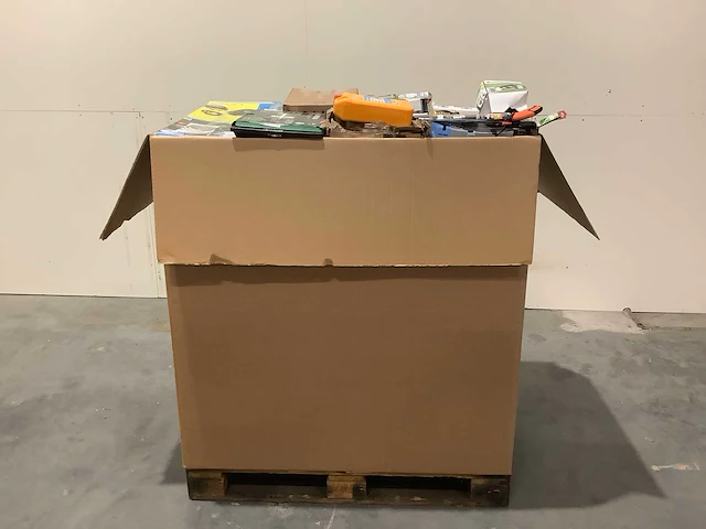 Pallet retourgoederen - afbeelding 3 van  8