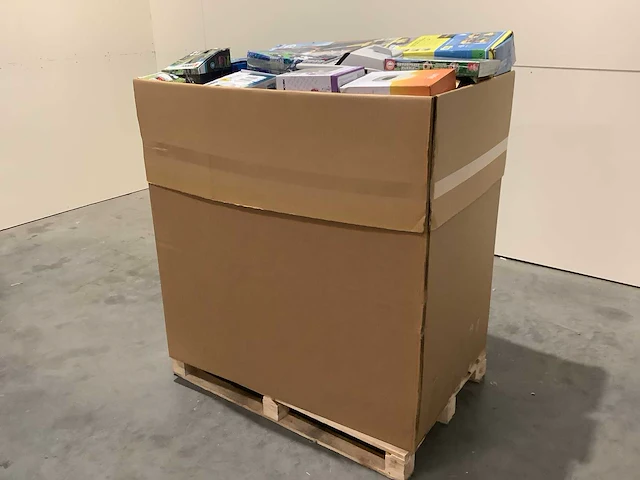 Pallet retourgoederen - afbeelding 2 van  8