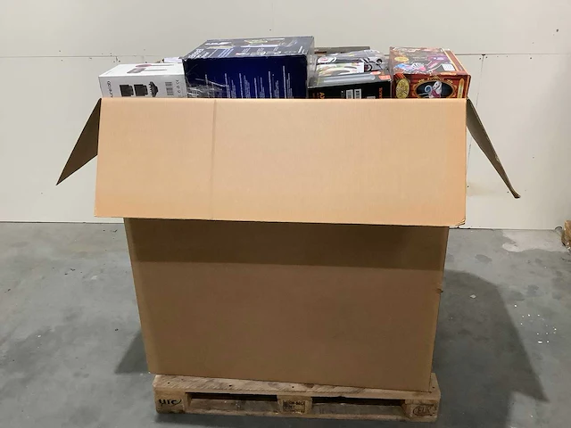 Pallet retourgoederen - afbeelding 3 van  9