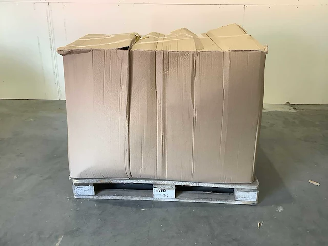 Pallet retourgoederen - afbeelding 6 van  7