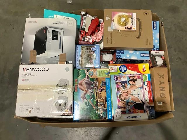 Pallet retourgoederen - afbeelding 1 van  9
