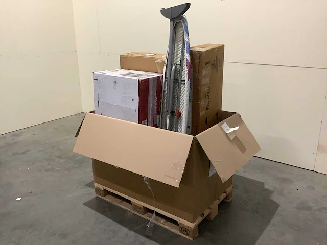 Pallet retourgoederen - afbeelding 1 van  6