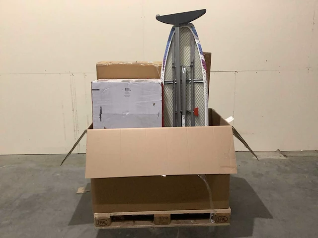 Pallet retourgoederen - afbeelding 2 van  6