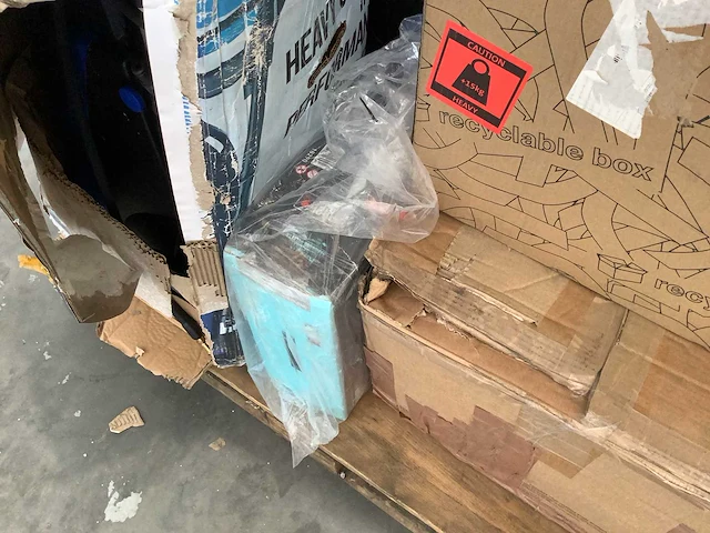 Pallet retourgoederen - afbeelding 5 van  9