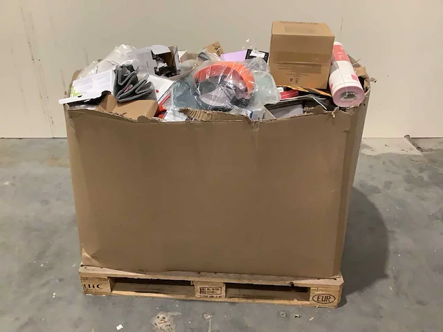 Pallet retourgoederen - afbeelding 3 van  7