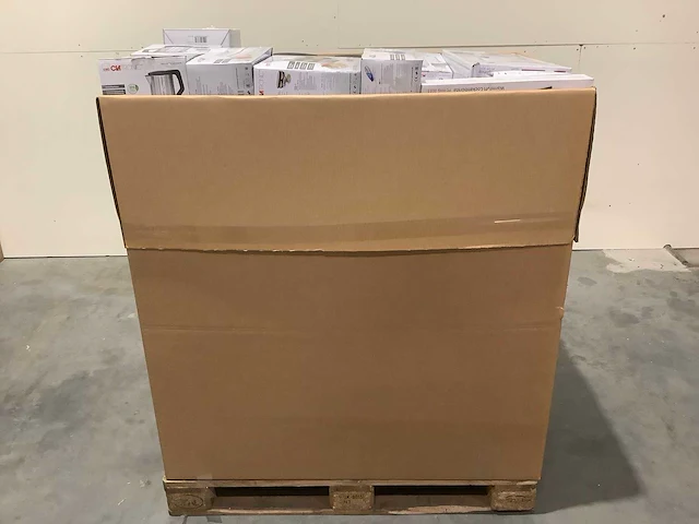 Pallet retourgoederen - afbeelding 2 van  7