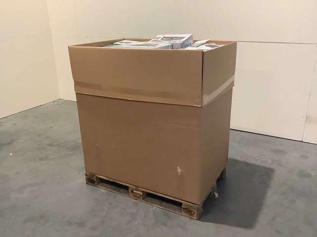 Pallet retourgoederen - afbeelding 3 van  7