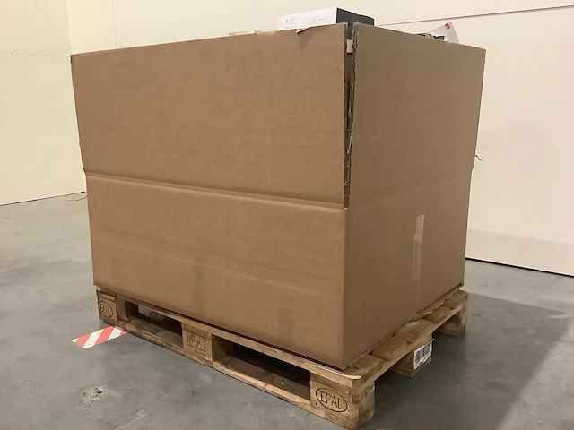 Pallet retourgoederen - afbeelding 2 van  4