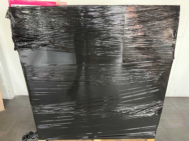 Pallet retourgoederen - afbeelding 1 van  2
