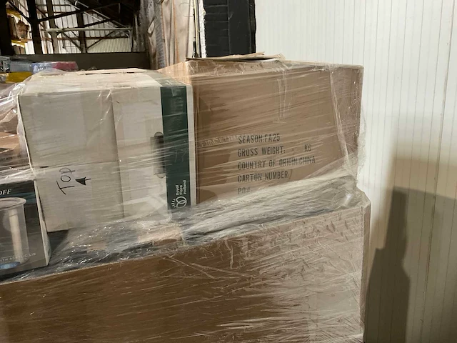 Pallet retourgoederen - afbeelding 2 van  12