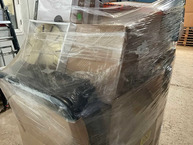 Pallet retourgoederen - afbeelding 2 van  13