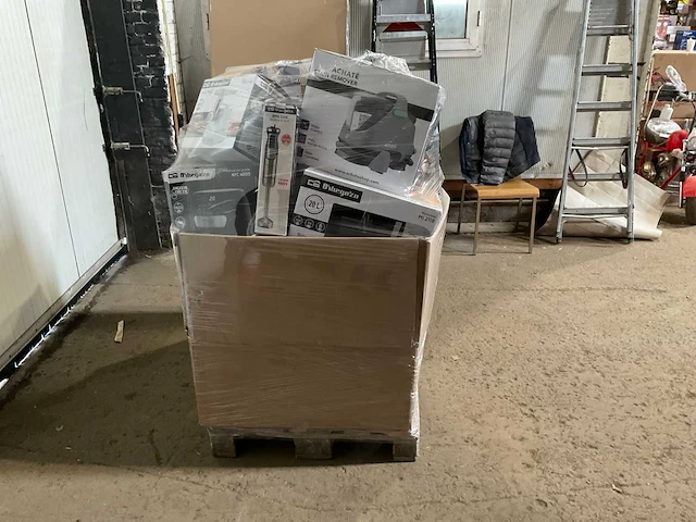 Pallet retourgoederen - afbeelding 7 van  25