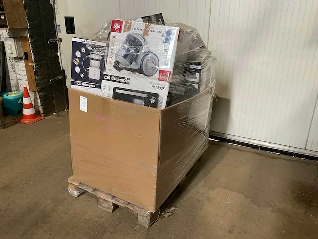 Pallet retourgoederen - afbeelding 1 van  25