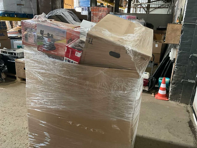 Pallet retourgoederen - afbeelding 7 van  17