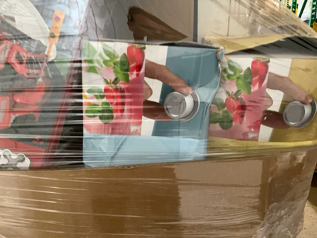 Pallet retourgoederen - afbeelding 10 van  18