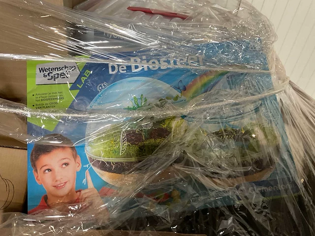Pallet retourgoederen - afbeelding 11 van  12